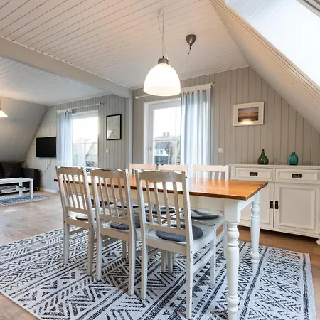 Inselhaus Og Apartamento *